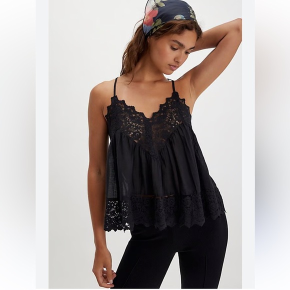 Free People Tops - Free People NWT Fiona Cami Black Lace Trim Cami Top size XL.